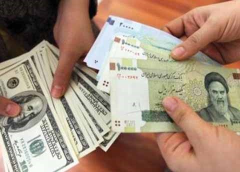 "التومان" الإيراني يواصل انحداره ويخسر 8% أمس والحكومة تمنع تداول أسعار العملات