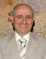غازي العريضي﻿