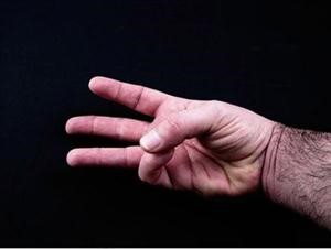 تأهيل موظفات الحرم المكي للتخاطب بلغة الإشارة