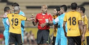 الاحتجاجات على قرارات الحكام بدات مع انطلاقة الدوري	الازرق كوم﻿