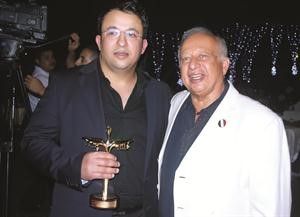 يعقوب المهنا مع الموسيقار هاني شنودة