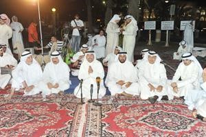 خالد الطاحوس ودحمد المطر وعمار العجمي وعلي الدقباسي ومسلم البراك وعباس الشعبي في ساحة الارادة	متين غوزال﻿