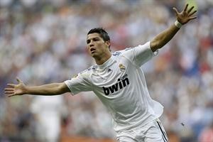 النجم البرتغالي كريستيانو رونالدو مطالب بالتحليق بريال مدريد مرة اخرى نحو تحقيق الانتصارات
