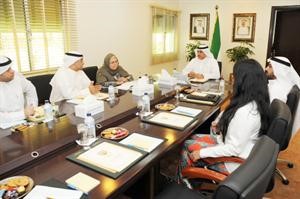 مسالم الاذينة مترئسا الاجتماع﻿