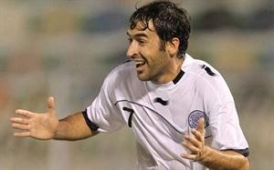 الاسباني راوول غونزاليس سجل هدفين للسد