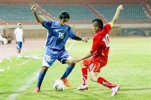 الازرق 17 نجح في تخطي البحرين﻿