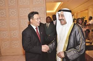 السفير الصيني مرحبا برئيس مجلس الامة جاسم الخرافي﻿