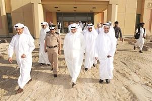 دفاضل صفر متفقدا مبنى القوات الخاصة هاني عبدالله
