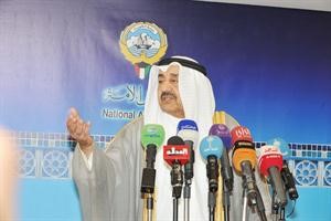 رئيس مجلس الامة جاسم الخرافي متحدثا في المجلس امس	 متين غوزال﻿