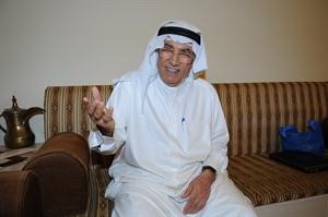 سامي محمد: هويت الفن التشكيلي منذ الطفولة وكنت أصنع تماثيل صغيرة من الطين وأوزعها على أبناء الفريج