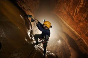 بالفيديو والصور.. كهف «هانج سون دونج» يضعنا في رحلة إلى باطن أرضنا التي لا نعرفها!