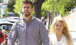 شاكيرا مبارك وصديقها لاعب نادي برشلونة جيرار بيكيه
