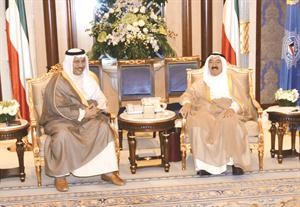 صاحب السمو الامير الشيخ صباح الاحمد لدى استقباله سمو الشيخ جابر المبارك