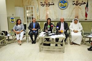 جاي فوتليك وريك سموتكين ودندى المطوع خلال اللقاء 	 اسامة ابوعطية﻿