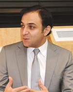 بابك احمدوف﻿