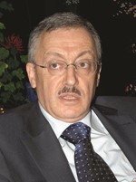 احمد فتفت﻿