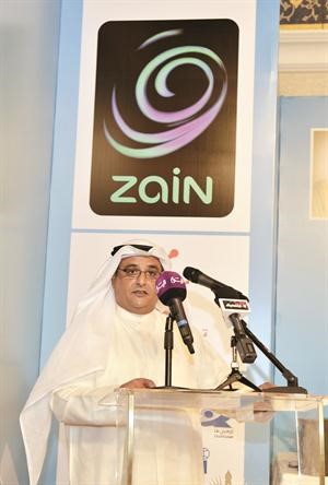 سعود الزيد متحدثا في المنتدى﻿