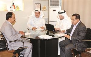 خالد الخباز متحدثا في المؤتمر الصحافي
