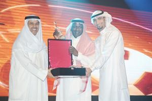 ماجد عبدالله مكرما من فليطح والحمدان﻿