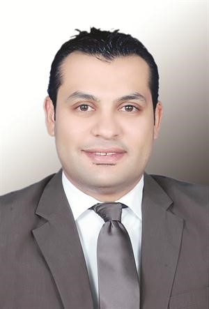  محمود عفيفي ﻿