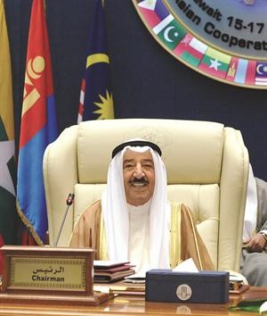 صاحب السمو الامير الشيخ صباح الاحمد لدى ترؤسه قمة حوار التعاون الاسيوي