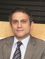 السفير التركي اوميت يالتشن