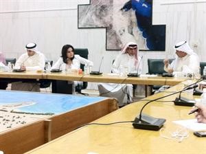 ماشواق المضف لدى ترؤسها اجتماع لجنة مبارك الكبير