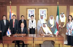 سمو رئيس الوزراء ورئيسة وزراء تايلند يشهدان توقيع اتفاقية التعاون الصحي﻿