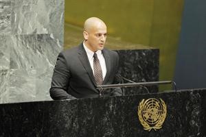 بشار الدويسان يلقي كلمة الكويت﻿