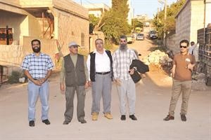 داحمد الكوس وفيصل الياقوت اعضاء فريق الخير الكويتي مع الزملاء عدنان الراشد ومحمد المطيري واسامة دياب