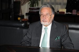 وزير خارجية افغانستان زلمي رسول

