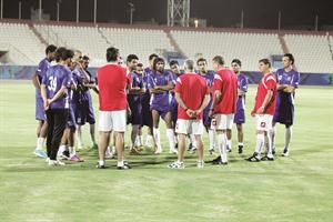 لاعبو الابيض في تدريب سابق 	عادل اليعقوب﻿