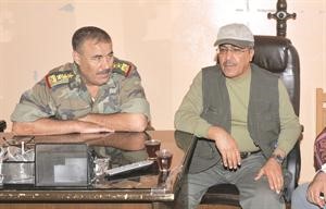 العميد مثقال بطيش مع الزميل عدنان الراشد