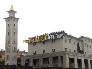 اليمين المتطرف يتظاهر في فرنسا لمنع بناء مسجد 