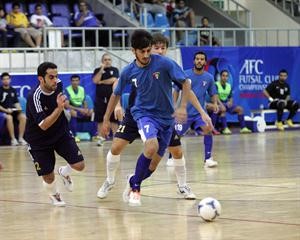 نجم ازرق الصالات عبدالرحمن الطويل 	عادل يعقوب﻿