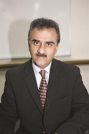 دعباس رمضان﻿