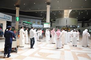 المغادرون الى وجهات السياحة اختار اغلبهم دبي قاسم باشا
