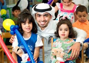 من نشاطات الوطني في مستشفى بنك الكويت الوطني للاطفال