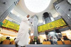 بورصات الخليج تعاني من عزوف مؤقت