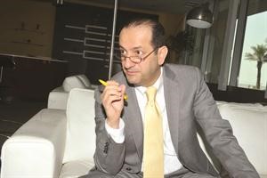د.العوضي لـ «الأنباء»: لدينا كفاءات متميزة في «الصدري».. وتقليل ابتعاث المرضى يجب أن يكون ضمن خطة الوزارة الإستراتيجية