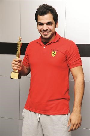 خليل دشتي﻿