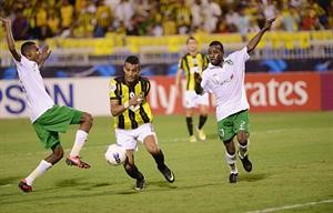 مهاجم الاتحاد نايف هزازي سيشكل قلقا لدفاع الاهلي