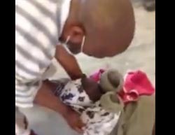 بالفيديو.. حاج يكشف خداع طفلة متسولة خلال الحج