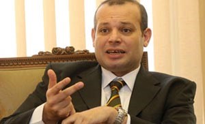 وزير الصناعة والتجارة المصري محاتم صالح