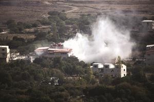 ﻿صورة ماخوذة من الجولان المحتل لاحد الانفجارات نتيجة قصف القوات النظامية لقرية البريقةافپ﻿