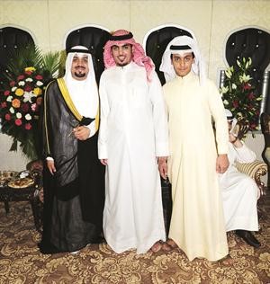 عبدالله فهد وفايز عقلة يهنئان
