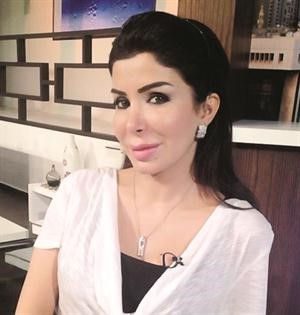 الاعلامية منيرة عاشور﻿
