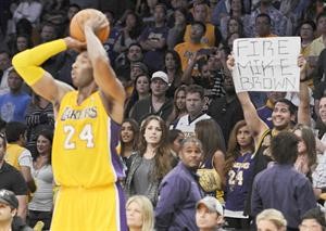كوبي براينت قاد ليكرز للفوز على غولدن ستايت في NBA اپ