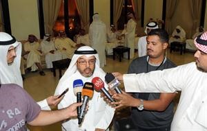 المري متحدثا الى الصحافيين خلال الندوة﻿