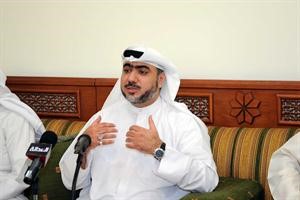 خالد الشطي متحدثا خلال افتتاح مقره الانتخابي